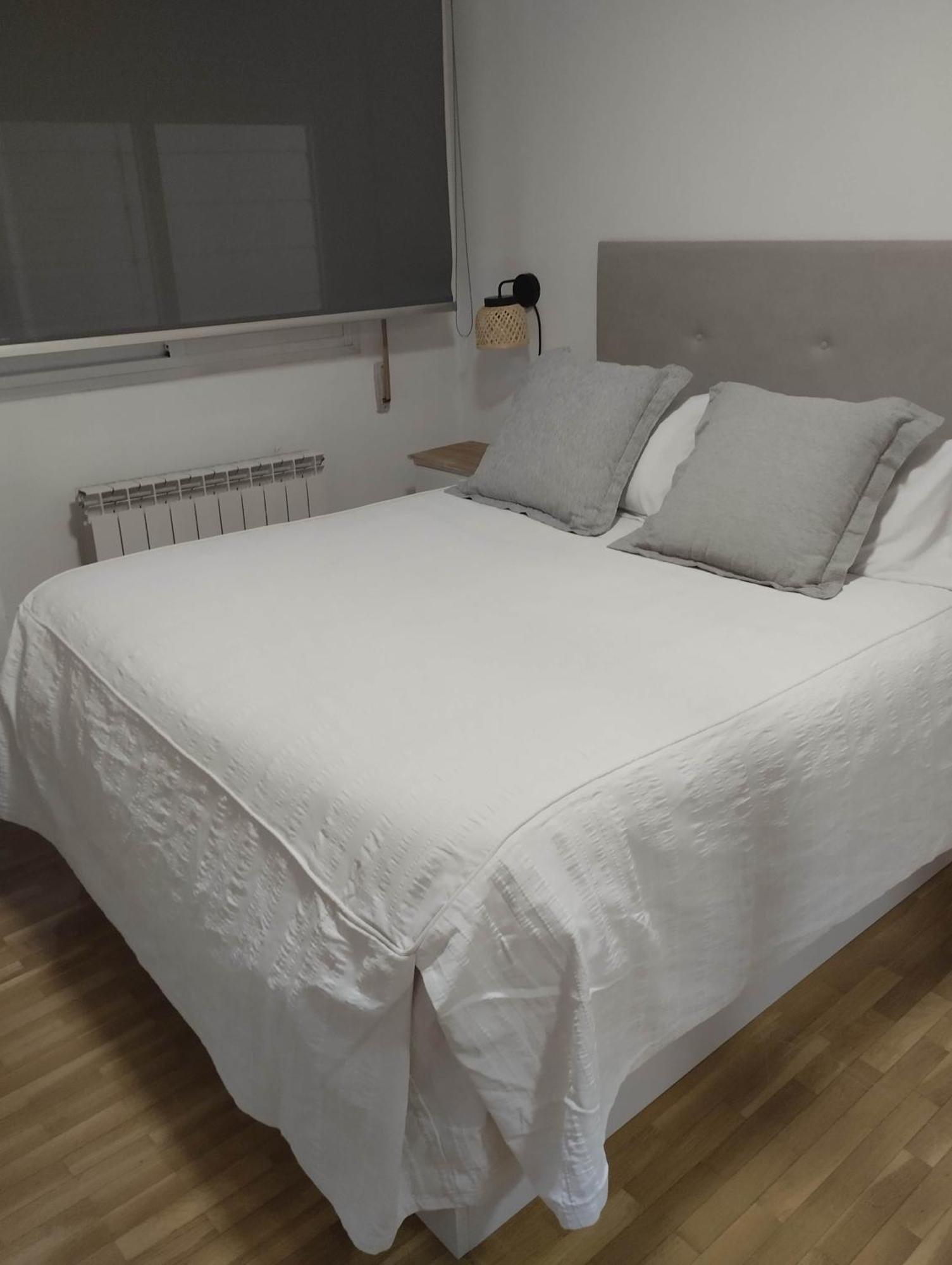Bonito Piso Zonas 1'5 Del Centro Apartment Pamplona Ngoại thất bức ảnh